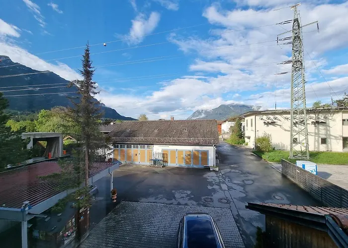 Haus Kreuzeckwiese - Self Catering * גרמיש-פרטנקירכן