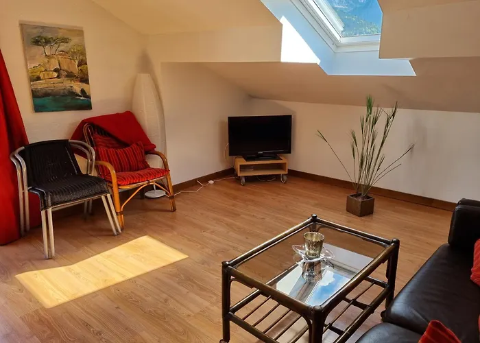 Haus Kreuzeckwiese - Self Catering *