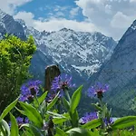 Haus Kreuzeckwiese - Self Catering * Garmisch-Partenkirchen