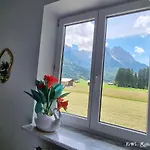 Haus Kreuzeckwiese - Self Catering