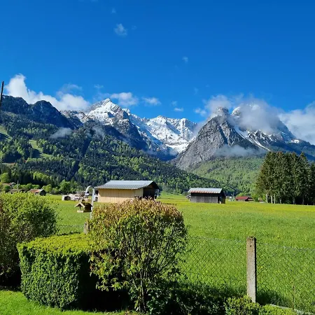 Haus Kreuzeckwiese - Self Catering Apartman