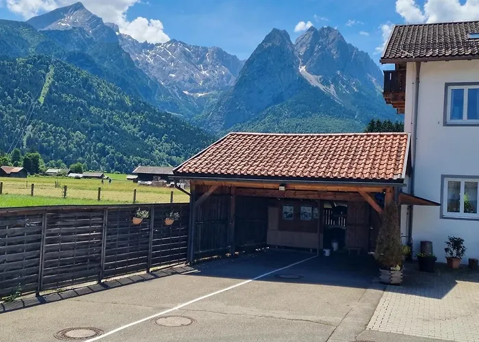 Haus Kreuzeckwiese - Self Catering Apartman